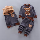 Conjunto Ursinho Baby (Camisa + Calça + BRINDE Colete de Lã)